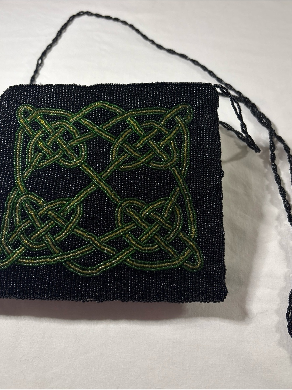 VTG Celtic Knot Purse 🍀 handmade Black Beaded with Green Celtic Knot Detail